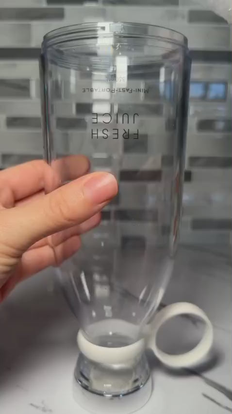 Mini Pocket Juicer